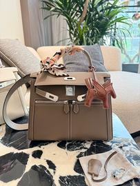 Hermès Kelly Lakis 28 Elephant Grey