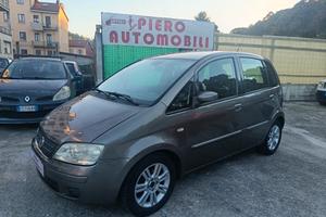 Fiat Idea 1.4 16V BlackMotion