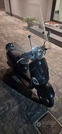 Vespa 50LX omologata per due