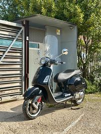 Vespa gts 300