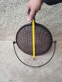 PADELLA PER CASTAGNE IN FERRO CON MANICO IN LEGNO 