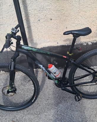 Mountain Bike Specialized hardrock