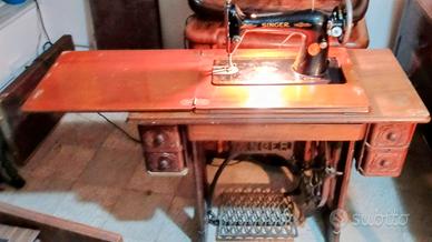 Macchine da cucire Singer dei l 900