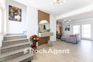 VILLETTA A SCHIERA DI NUOVA COSTRUZIONE A FURNARI