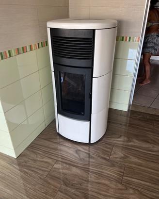 Stufa a pellet Hydro MCZ