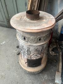 Stufa a legna in terracotta