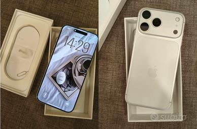 iPhone 17 Pro Max 256GB - Silver