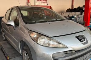 Peugeot 207 1.4 Benzina