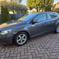 Volvo V40 D2 1.6 Summum