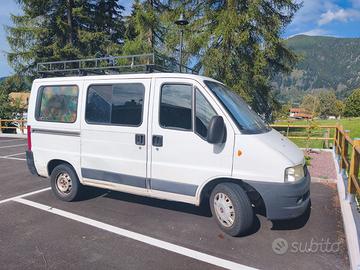 Fiat Ducato 2.8 JTD con camperizzazione