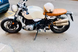 BMW splendida.