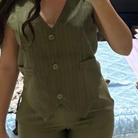 Completo donna verde militare