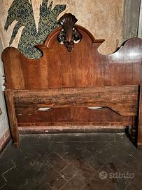 Letto in noce fine 800
