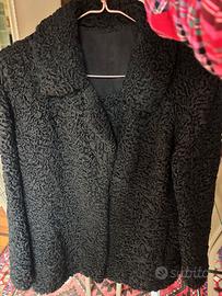 Giacca vero astrakan nero, elegante, fatta a mano.