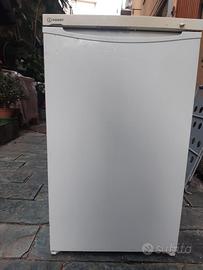 piccolo frigorifero Indesit