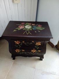 Comodino in legno  vintage