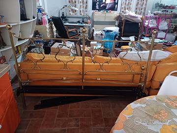 letto matrimoniale in ottone