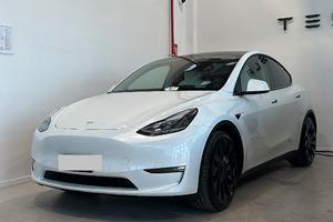 TESLA Model Y - 2023