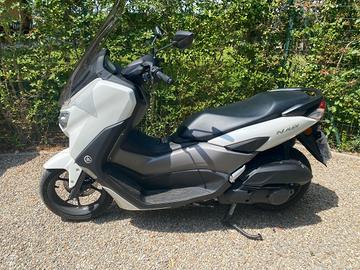 scooter Yamaha Nmax 125