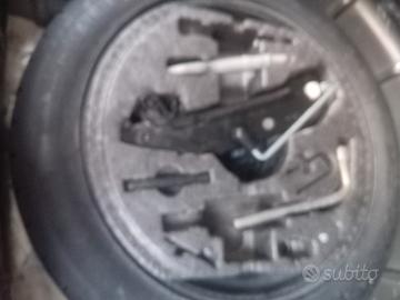 ruota scorta cric per audi