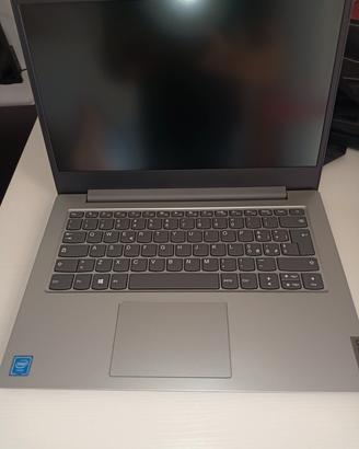 PC portatile Lenovo mai usato