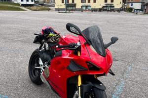 Ducati Panigale V4S