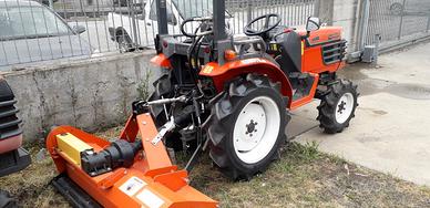TRATTORINO KUBOTA GB18 + TRINCIA
