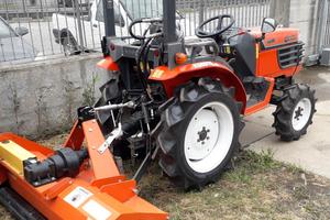 TRATTORINO KUBOTA GB18 + TRINCIA