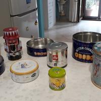 Lotto di contenitori di latta