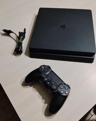 PS4 più controller