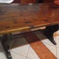 tavolo rustico in legno massello