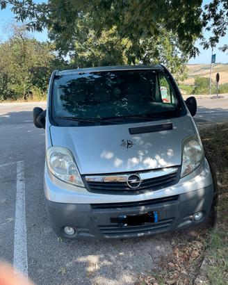 Opel vivaro