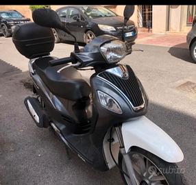 scooter Sym 150