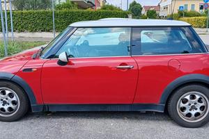 Mini Cooper 1.6 benzina da 116cv (85 kW)