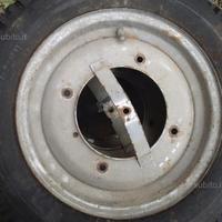 Ruote Fiat 500 Vespa Citroën 2cv Lambretta Guzzi