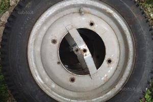 Ruote Fiat 500 Vespa Citroën 2cv Lambretta Guzzi