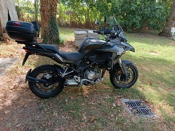 Benelli TRK 502