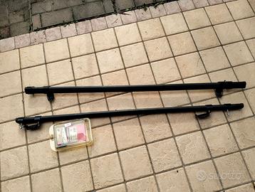 Barre portatutto per auto con railing aperti