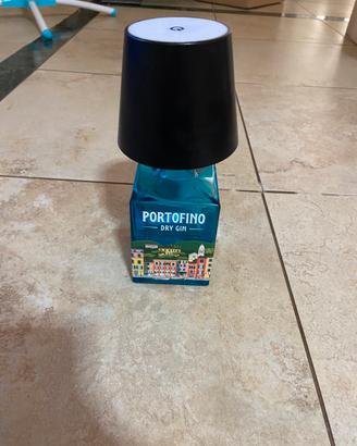 lampada con bottiglia di vetro