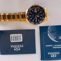 orologio dorato da uomo