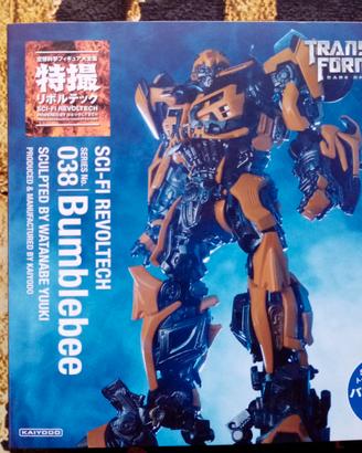 Bumblebee Revoltech 038