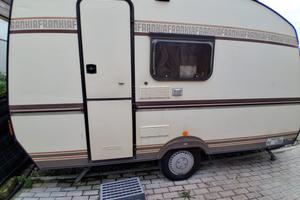 Caravan frankia 420