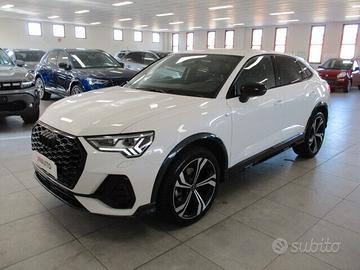 Audi Q3 SPB 35 TDI S tronic Identity Black
