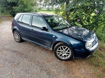 golf 1600 per neopatentati 