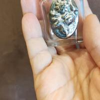 Bottiglietta con fregio in argento vero 