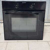 Forno indesit statico