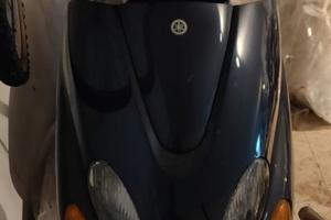 Scooter Yamaha