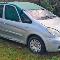 citroen xsara picasso incidentata