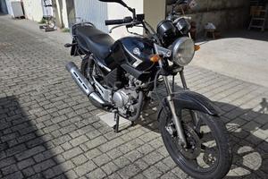 YAMAHA YBR 125
