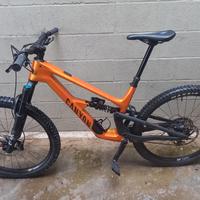 canyon spectral cf8 2025 TG L